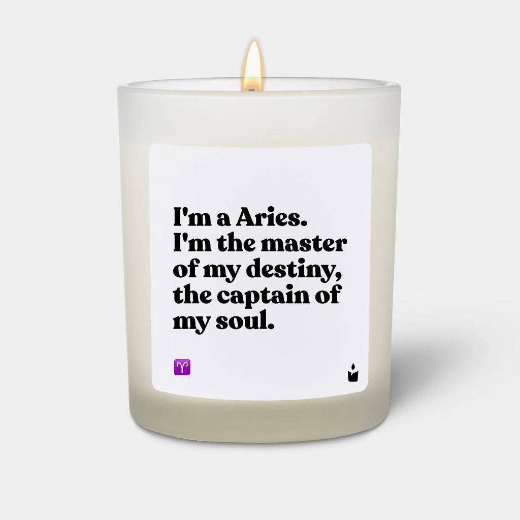 ChattyCandles Duftkerze Weiss Woody I'm a Aries. I'm the master of my destiny, the captain of my soul.