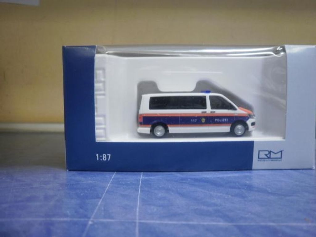 Rietze VW T6 Landespolizei (FL) 53853