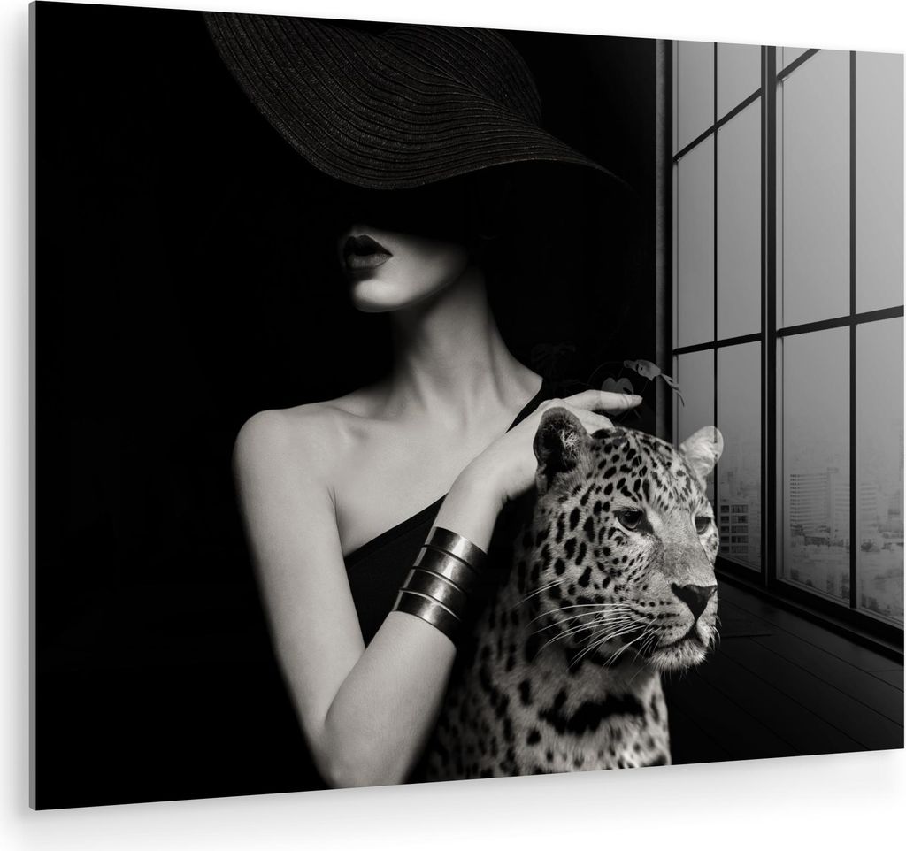 MuchoWow Glasbilder - Bilder auf Wandbild - Foto auf Glas Frau - Leopard - Luxus - Schwarz - Weiß - Tier 40x30 cm Wanddekoration aus Glas - Acrylg...