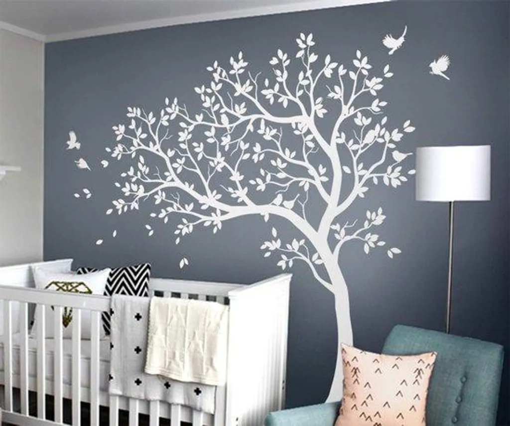 Bande décorative Grand arbre blanche : cachez les défauts de vos murs