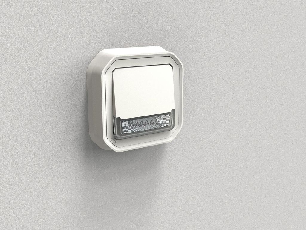 Legrand PLEXO New Feuchtraum-Beleuchteter Umschalt-Drucktaster mit Beschriftungshalter, Öffner + Schließer-Kontakt (NO+NC), mit 12V zum Verdrahte...
