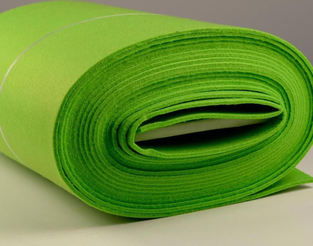 Bastelfilz CARSTEN Hellgrün uni, Deko, Basteln, Handwerk, Weihnachtsfilz, ca. 670 g/m², ca. 0,25 m lang, ca. 0,45 m breit, ca. 4-5 mm stark, Stof...