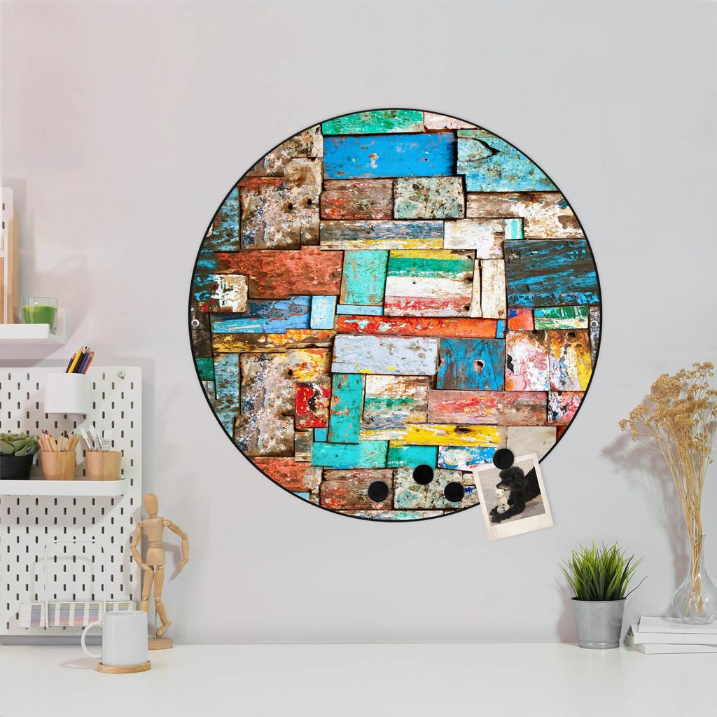 Design Stahlmagnettafel Schwarz Rund 47cm Bunte Holzschindeln