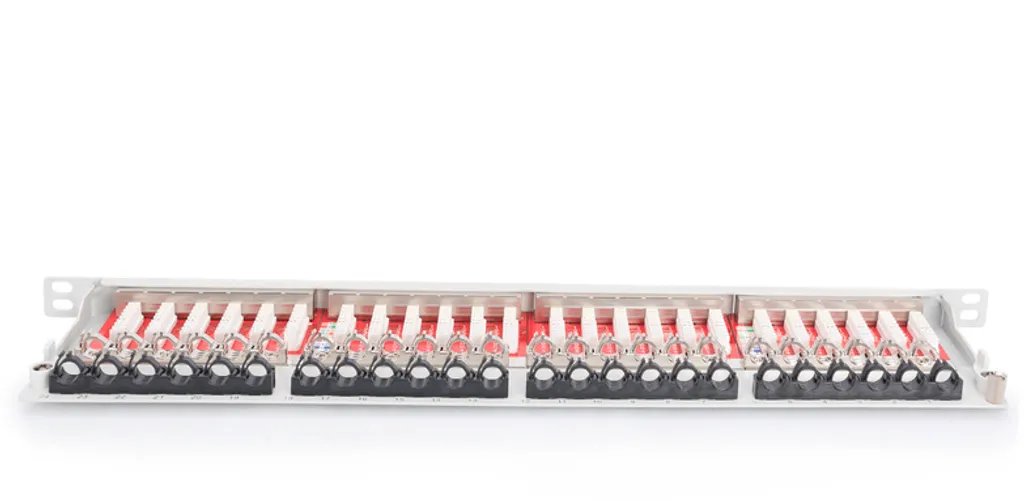 Patch Panel CAT 6A Haute Densité Blindé avec Protection Classe EA Giga - 4