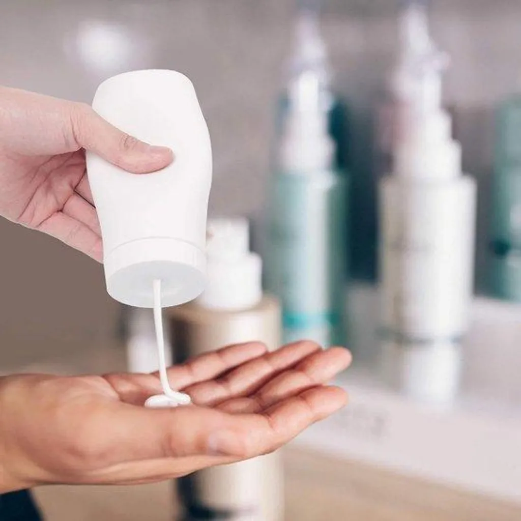 Distributeur de savon compact pour salle de bains et cuisine 240 ml
