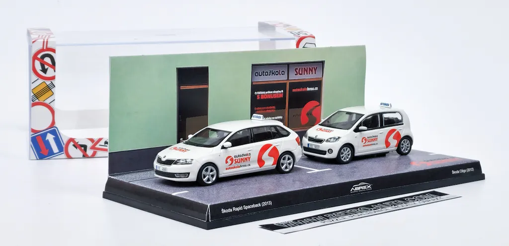 Driving School Sunny Duopack ABREX 1:43 - Set de Voitures Miniatures