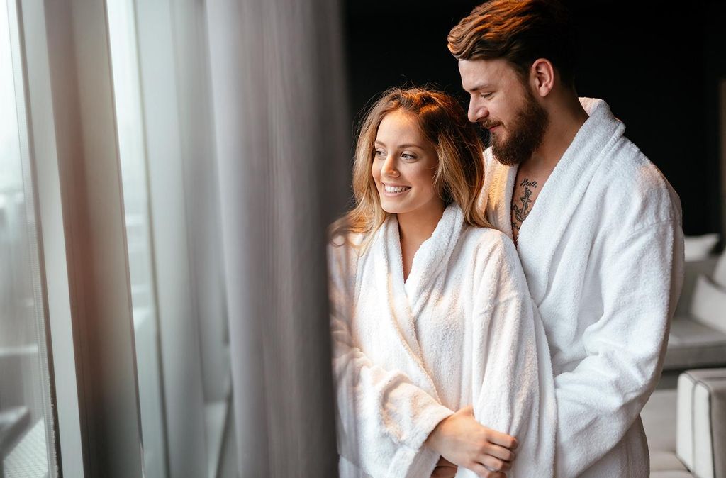 Jochen Schweizer Wellnesswochenende Deluxe Bad Suderode für 2; Erlebnis verschenken oder selbst erleben; Der Gutschein ist gültig für 2 Personen.