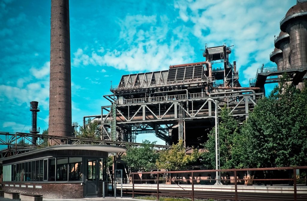 hansepuzzle 59381 - Fabrik Puzzle, 500 Teile, Gebäude, 46,0 x 30,0cm mit hochwertiger Aufbewahrung, Kartonbox und wiederverschließbarem Beutel