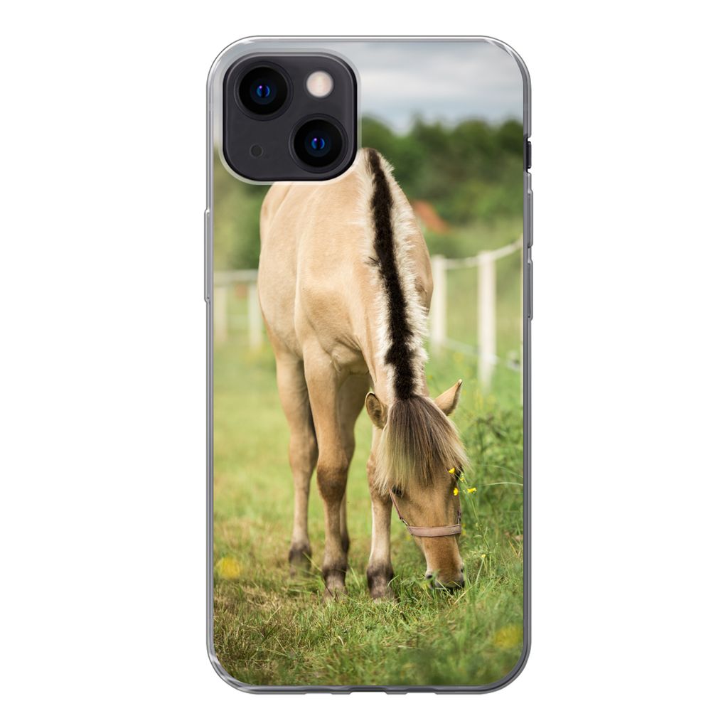 MuchoWow Handyhülle Schutzhülle Hülle für iPhone 13 Porträt eines Fjordpferdes auf einer Wiese Silikon Softcase Handy Hülle - Karteninhaber