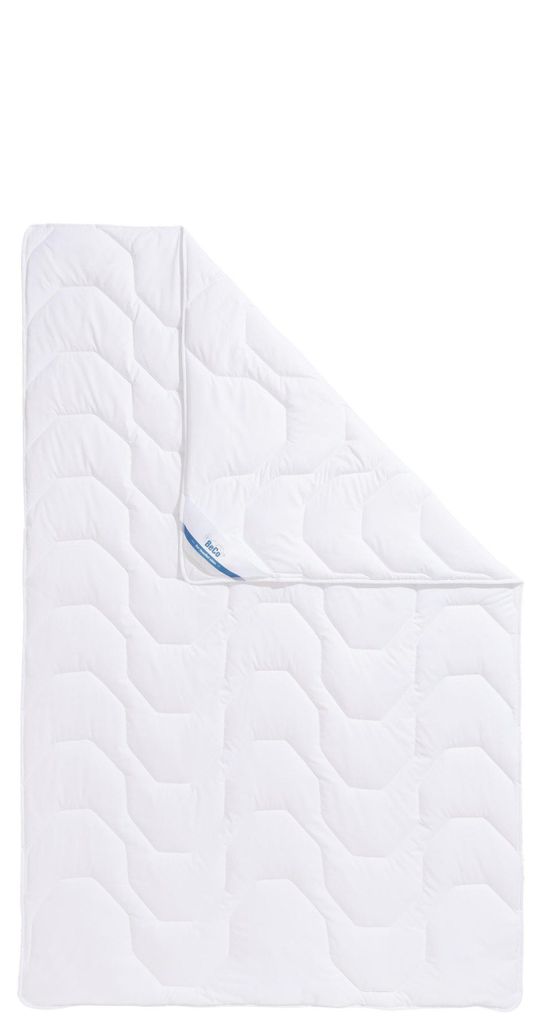 Sommerbettdecke BeCo Antibac, 155 x 220 cm, Technischer Überwachungsverein SÜD "gut", ideal für Hausstauballergiker & hygienebewusste Personen