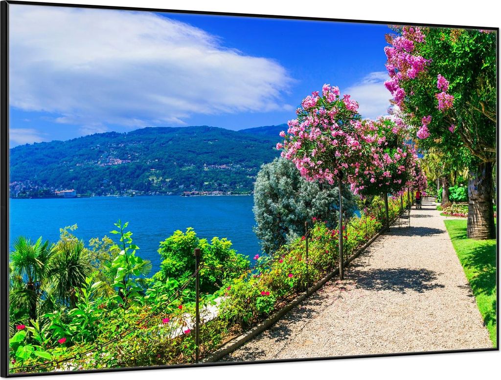Wallario Wandbild Blütenpromenade am Seeufer, Größe: 61 x 91,50 cm, Poster mit schwarzem Aluminiumrahmen