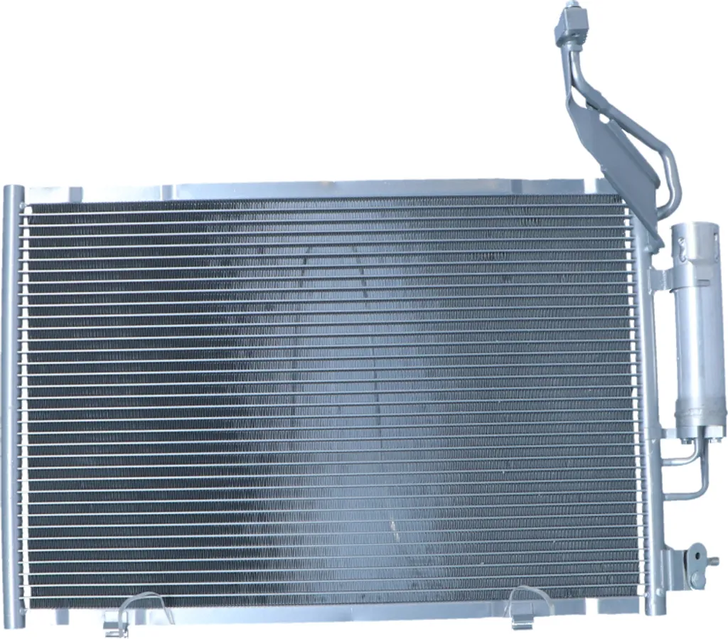 Réparer Fuite Clim Fiesta VI avec ce Condenseur NRF 350453 Sécheur