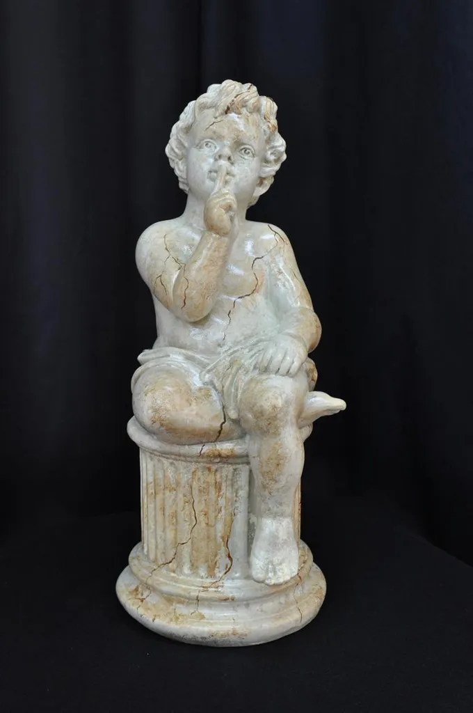 Sculpture Ange Décorative pour Salon - Objet Design en Plâtre Blanc