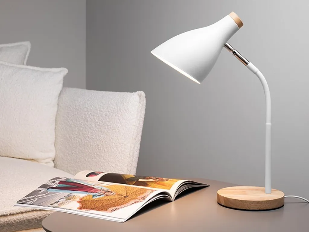 Lampe à poser Tracer Scandi blanc TRAOSW47235 luminaire de bureau chic