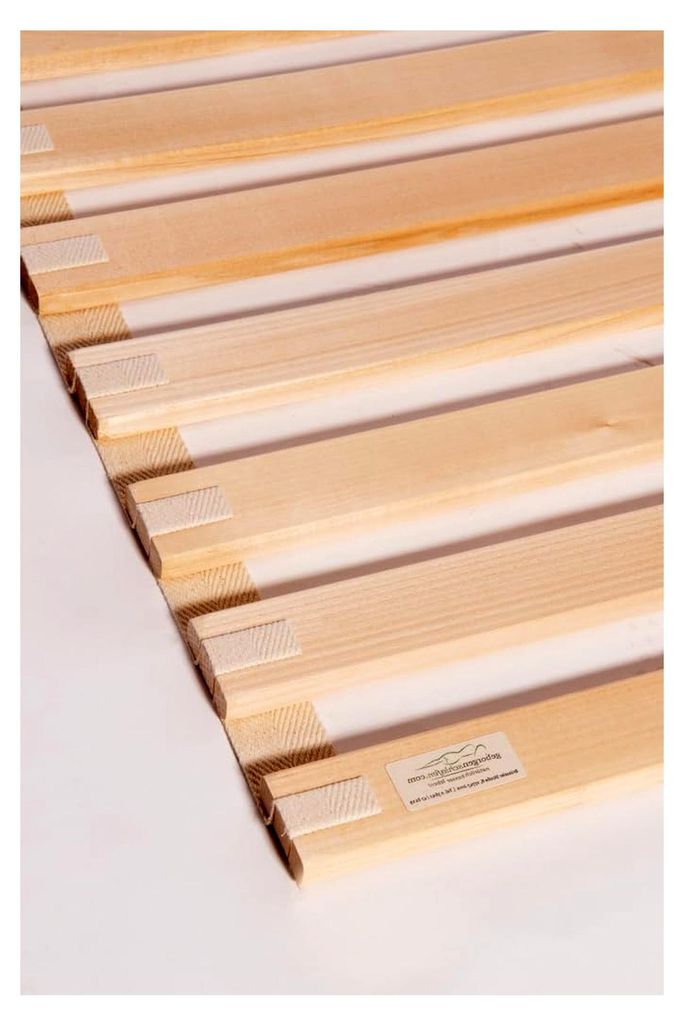 Rolllattenrost aus Lindenholz - Metallfreier Rollrost 140x200 cm mit Baumwollgurten, geräuschlos und für alle Betten geeignet