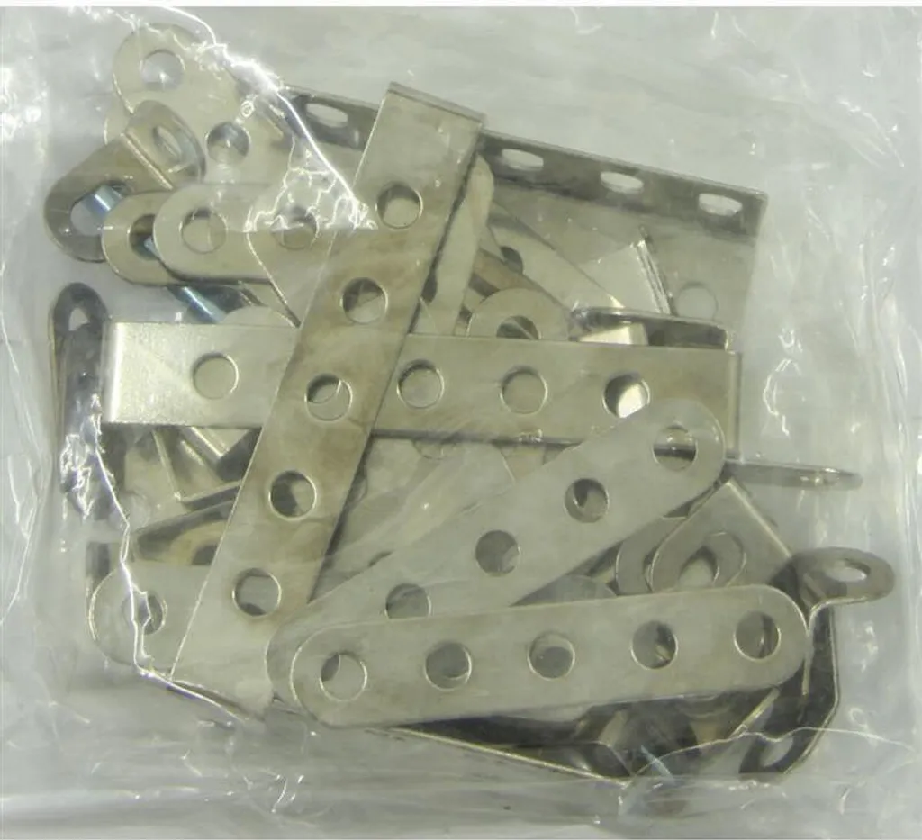 Kit ferrures de benne en acier zingué avec axes renforcés 25mm