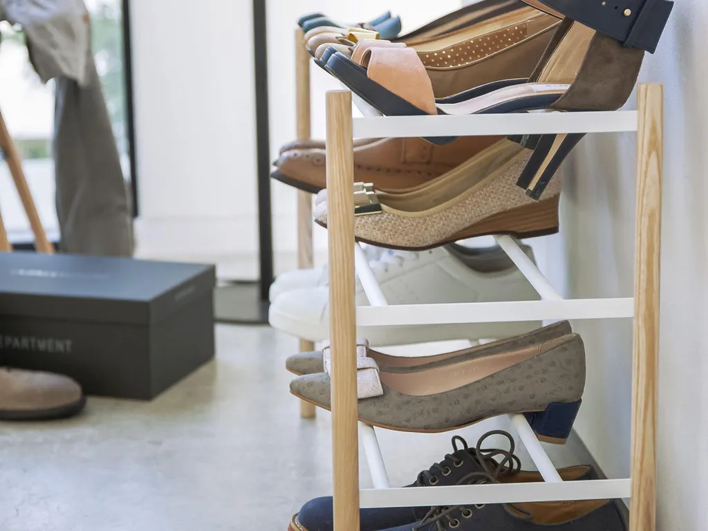 Yamazaki PLAIN Étagère à Chaussures Blanche Extensible 41-70cm Métal