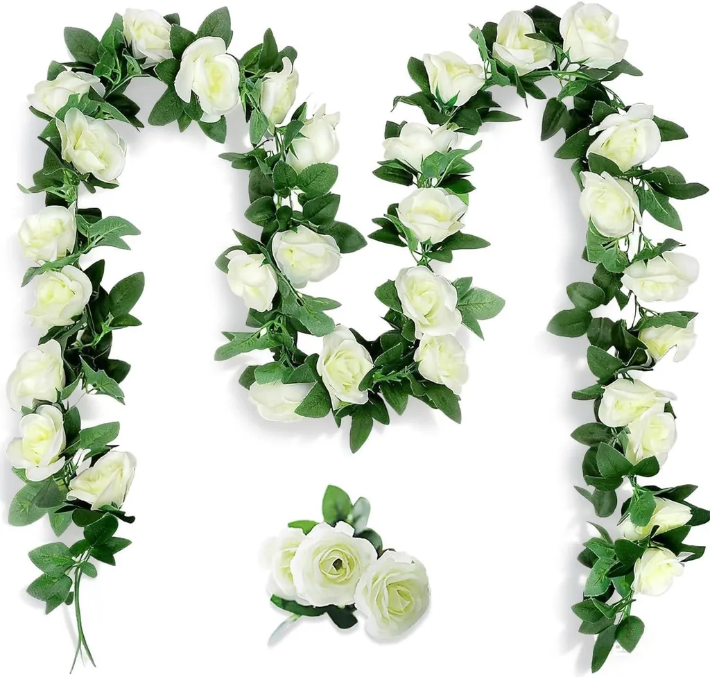 Guirlande de roses artificielles blanches 2,4m : fini les fleurs fanées