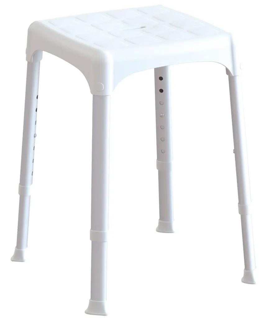 Évitez les chutes en douche avec ce tabouret antidérapant aluminium