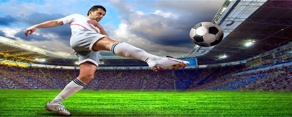 Tulup Leinwandbild - 125x50 cm - Wandkunst - Drucke auf Leinwand - Leinwanddruck - Sport - Grün - Fußballspieler