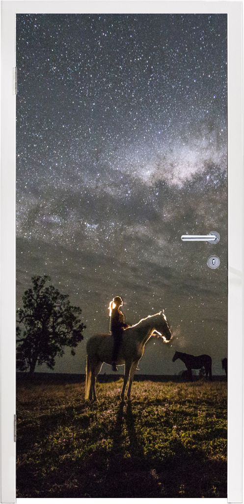 MuchoWow Türtapete Selbstklebende Türfolie Pferd - Frau - Sternenhimmel 95x235 cm Türposter Türaufkleber Klebefolie Türklebefolie - XXL-Post...