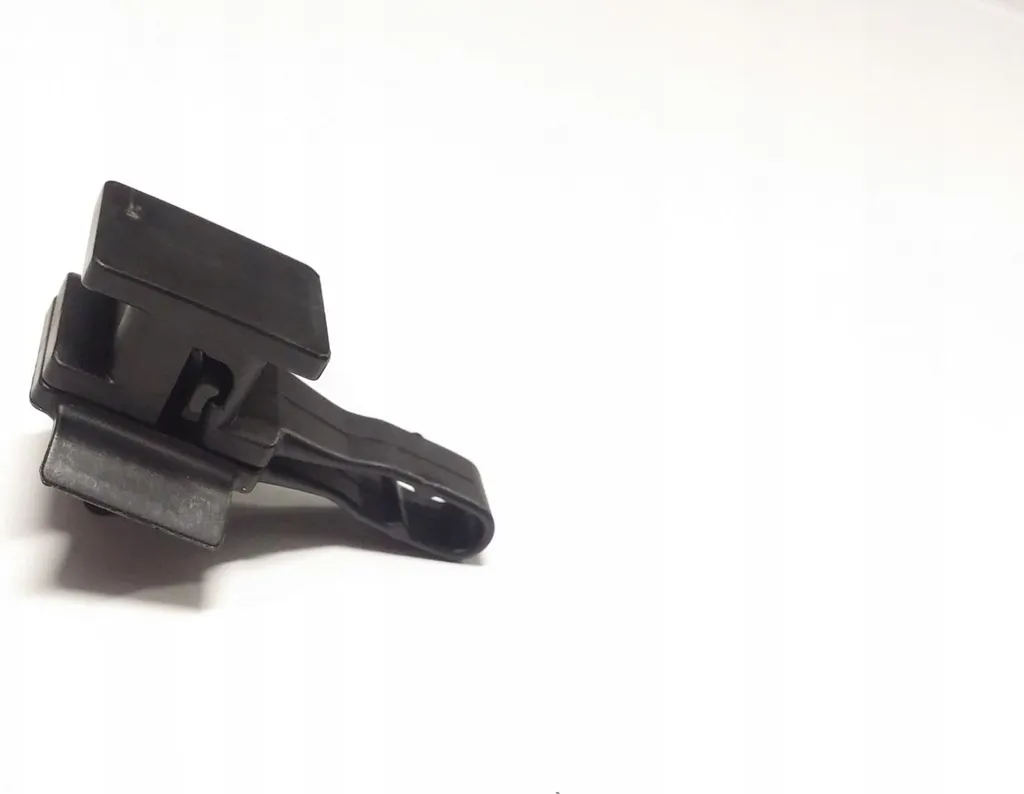 VOLVO S40 V50 copertura cuscino anteriore clip interna OE 30781445