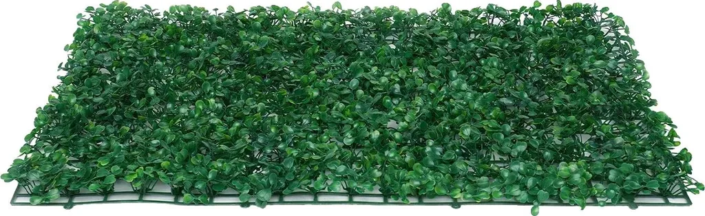 Cachez un vis-à-vis avec ces panneaux de faux buis denses et verts