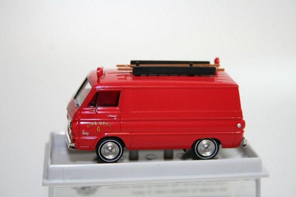Brekina 93440 - 1/87 Dodge A 100 Van - Fire Department - Neu
