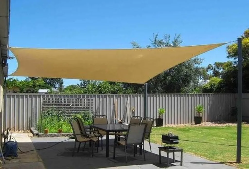 Store imperméable de terrasse 2x3m - Voile d'ombrage résistant Kaki
