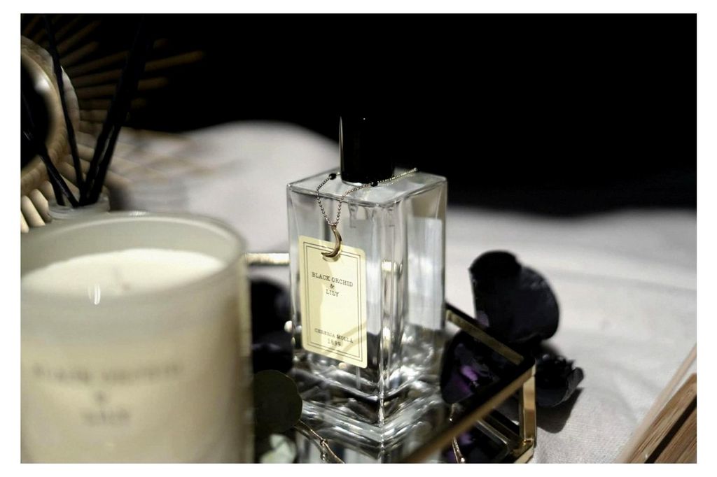 Cerereria Molla 1899 Duftkerze Black Orchid & Lily 230g