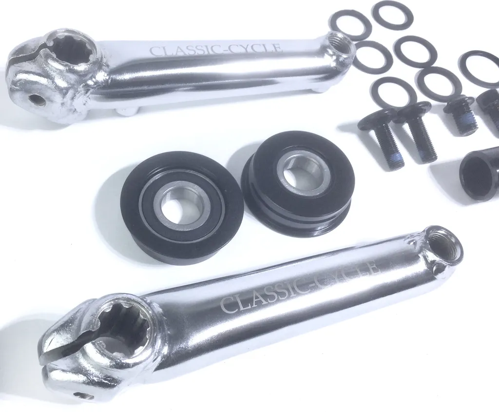 Pédalier 3 pièces axe 8 dents 140 mm en acier chromé ultra résistant