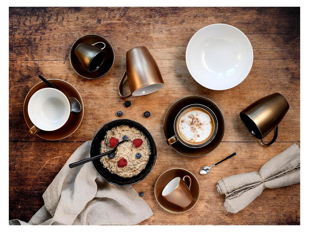 4-teiliges Geschirrset GOLDEN DAYS schwarz, Espresso Set aus Steinzeug, spülmaschinen- und mikrowellengeeignet