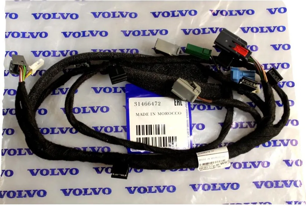 Barre d'accouplement renforcée 31466472 pour Volvo XC60 II à droite