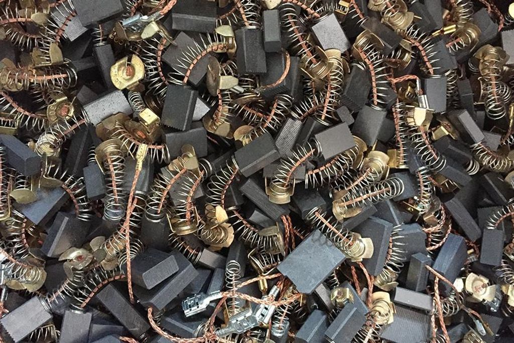 20x Kohlebürsten für Makita/Bosch/Hilti/Hitachi/Hikoki/AEG/Dewalt ()