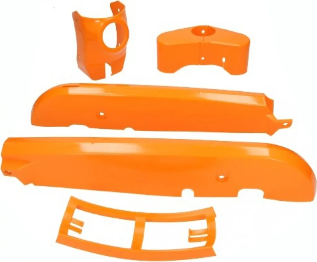 Réparer un carénage cassé avec le set d'habillage Kreidler orange 4 pcs