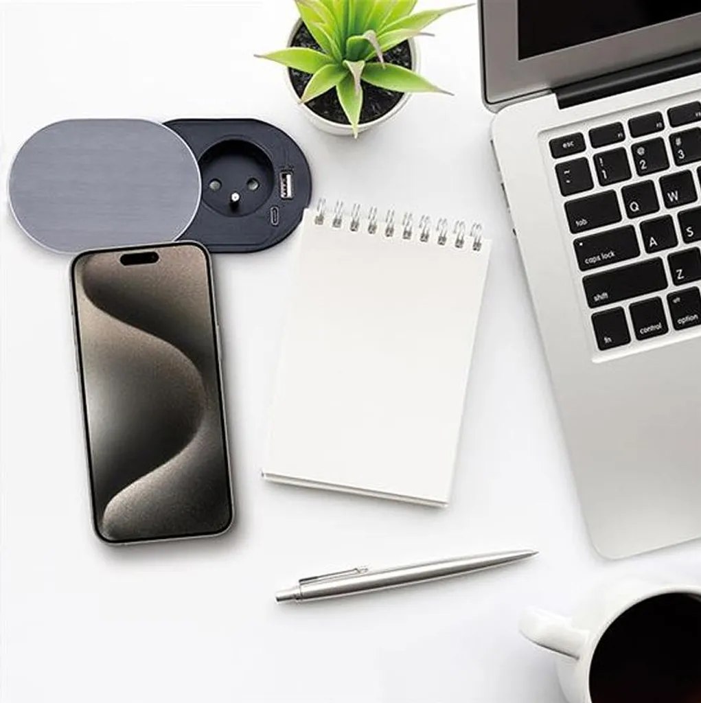 Plus de batterie faible avec la prise de bureau USB-C 20W Solight PP124C - 3