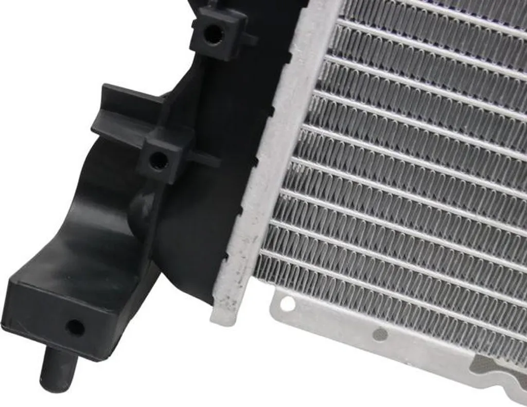 Radiatore FAST FT55034 Opel Combo X12: Qualità e Risparmio Garantiti