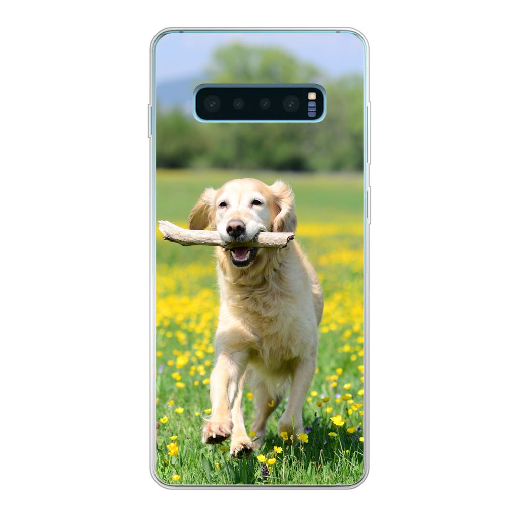 MuchoWow Handyhülle Schutzhülle Hülle für Samsung Galaxy S10 Lite Golden Retriever mit einem Zweig im Maul zwischen gelben Blumen Silikon Sof...