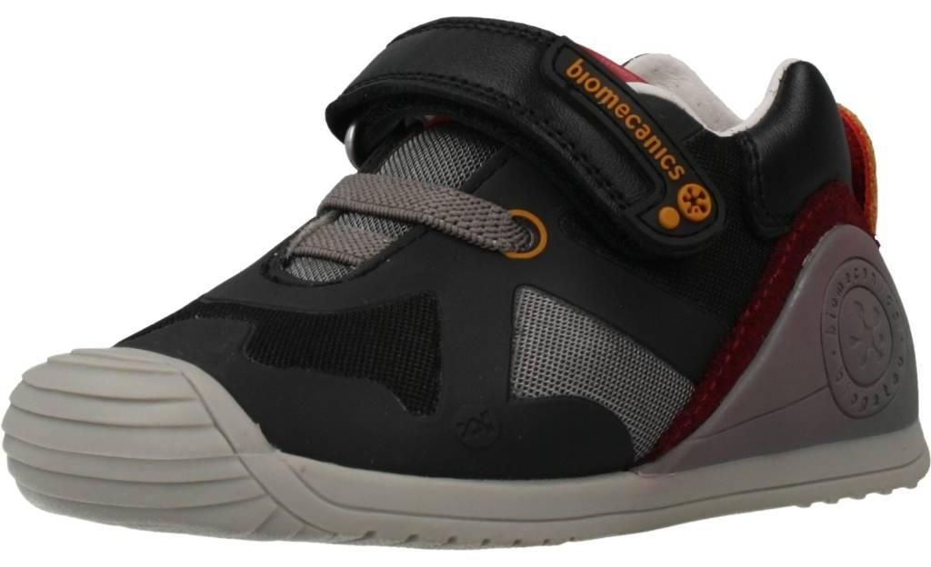 Schuhe in Schwarz, Modell 201133