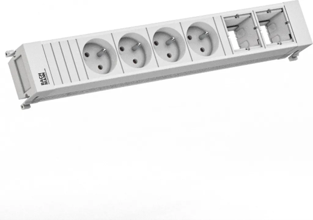 Enlevez le désordre de câbles avec Bachmann Power Frame 4 Prises GST18