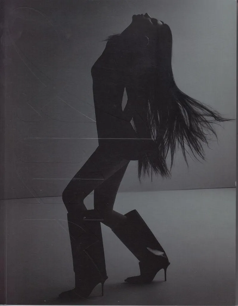 YEJI Air Limited Edition Photobook A - Album Physique Haute Qualité
