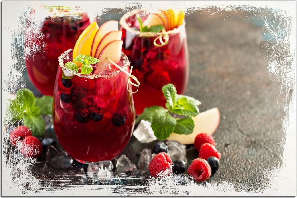 Kunstdrucke Wandbilder Holz in : Brillante Farben, Größe 60 x 90 cm Motiv Sommerlicher Wildbeerencocktail