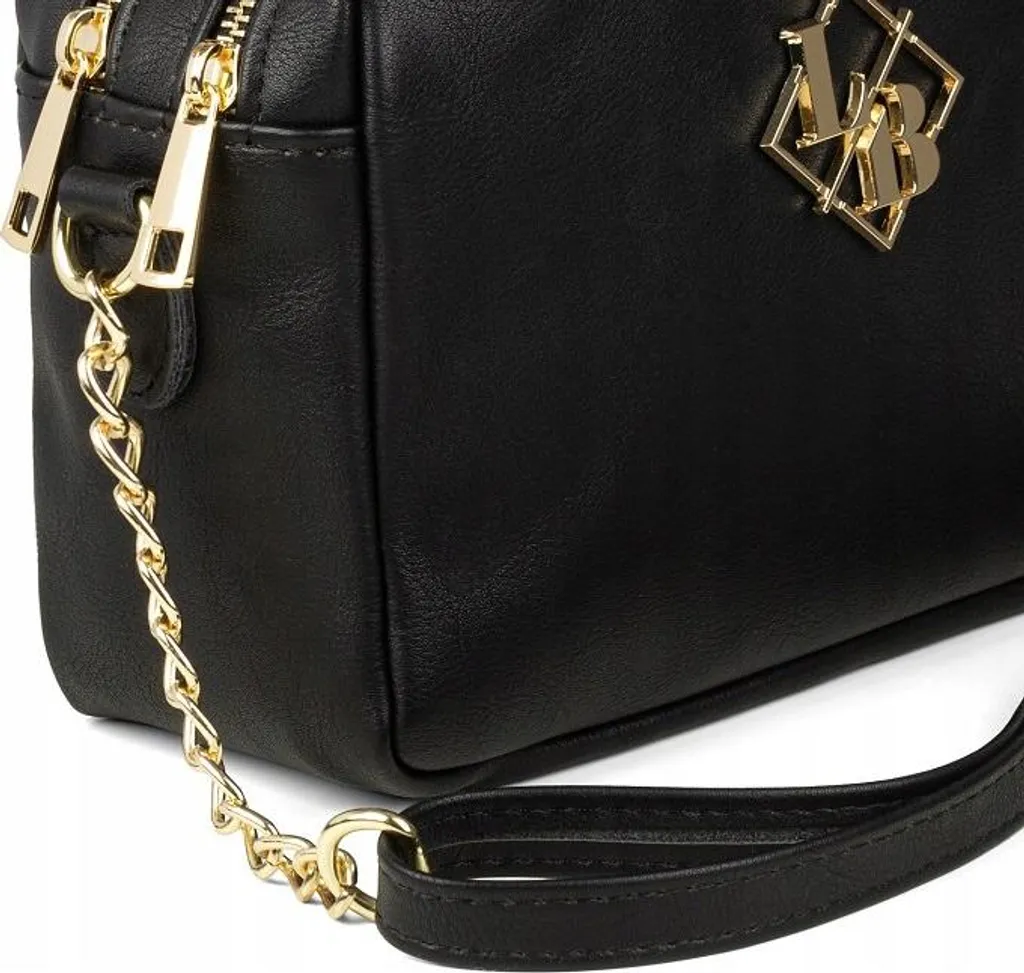 Sac messenger noir mat matelassé doté d'une chaîne d'épaule