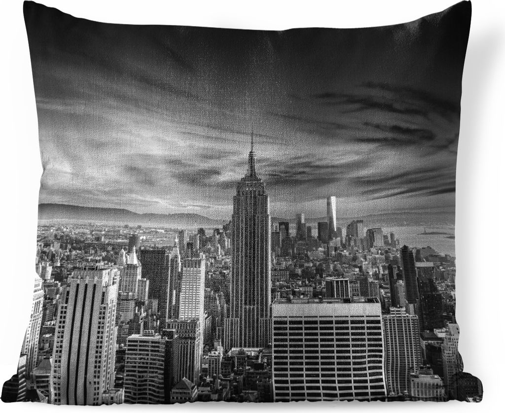 MuchoWow Zierkissen Sofakissen Wohnzimmer Dekokissen 40x40 cm Ungewöhnliche Wolken in New York - schwarz und weiß - Foto Kissen - Schlafzimmer ...