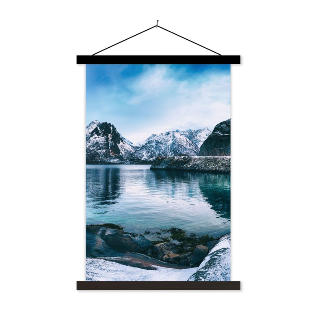 MuchoWow Textilposter Wasser - Berge - Natur 40x60 cm mit schwarzem Rahmen - Wanddekorationen