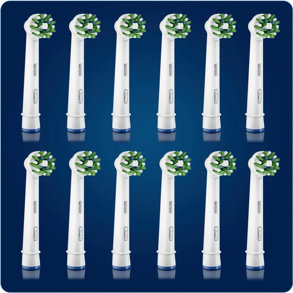 Spazzolini Oral-B Cross Action CleanMaximiser 12 FFS - 6