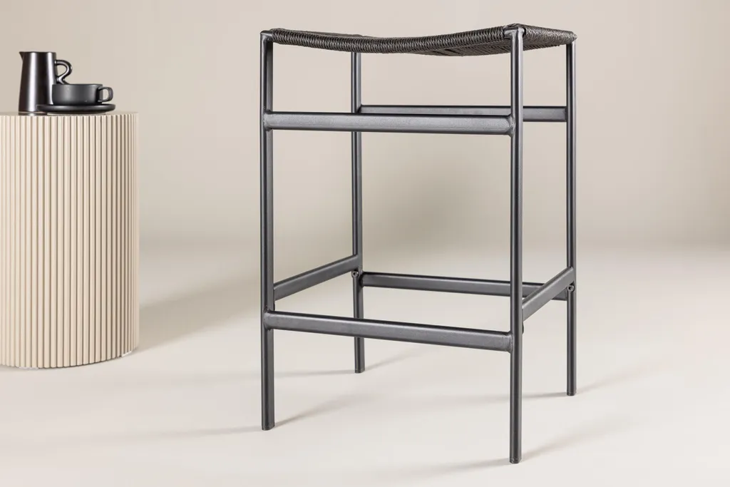 Tabouret Polly Noir - Solution d'assise stable et robuste pour bar haut - 5