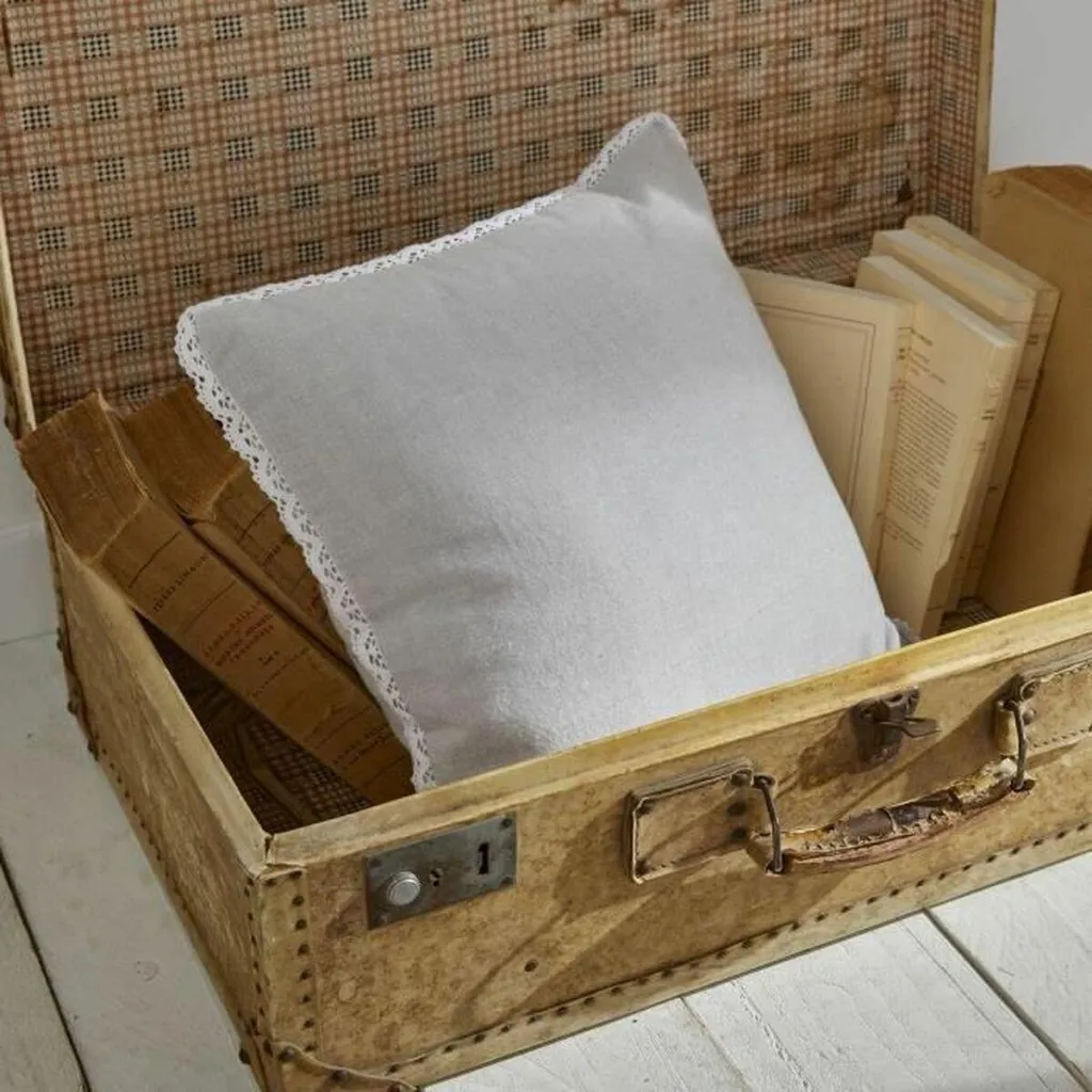 Coussin de Décoration TODAY 40x40 cm - Accessoire Textile Maison Chic