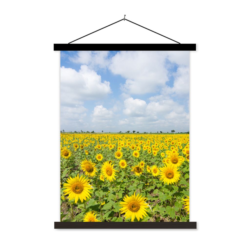 MuchoWow Textilposter Sonnenblumen - Blumen - Wolken - Natur - Gelb - Landschaft 40x53 cm mit schwarzem Rahmen - Abbildung
