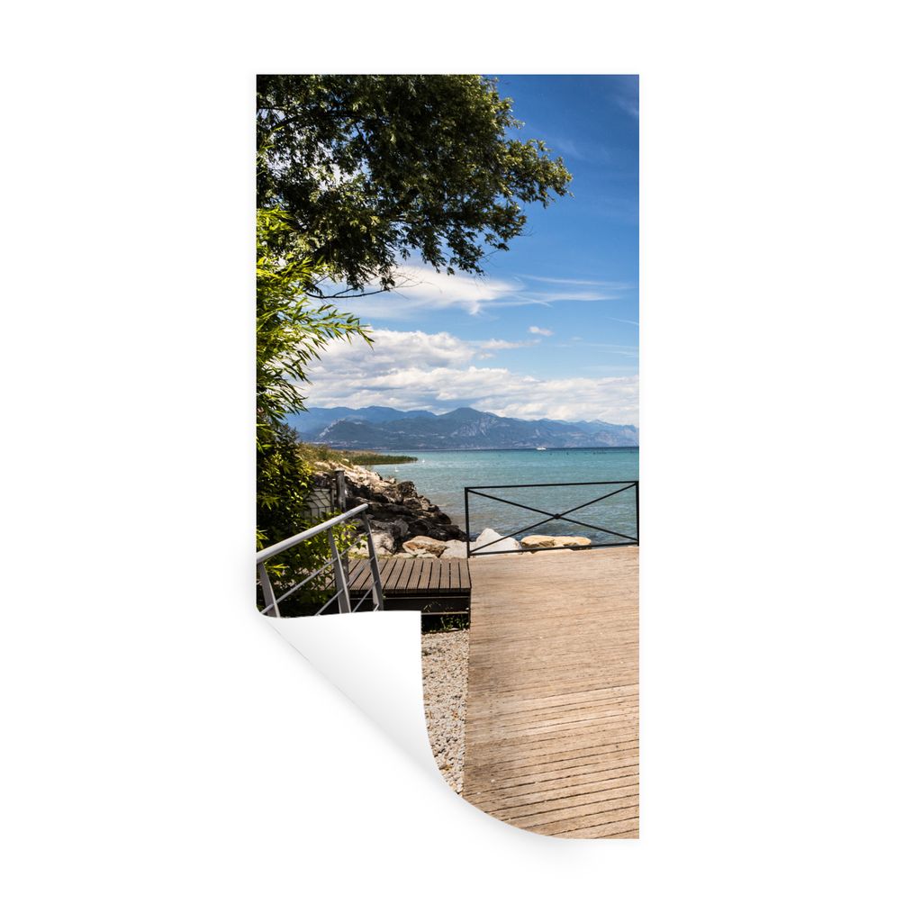 MuchoWow Wandtattoo Wandsticker Wandaufkleber Gardasee - Gerüstbau - Holz 80x160 cm Selbstklebend und Repositionierbar - Sticker - Dekorfolie